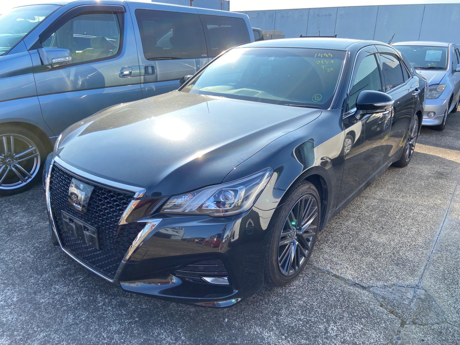 2015 Toyota Crown